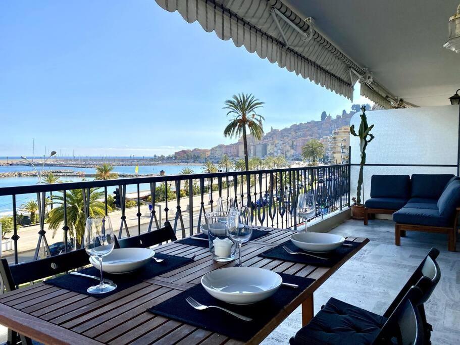 Le Garavan-Vue Mer-Plage-Clim-Terrasse Menton Exterior foto